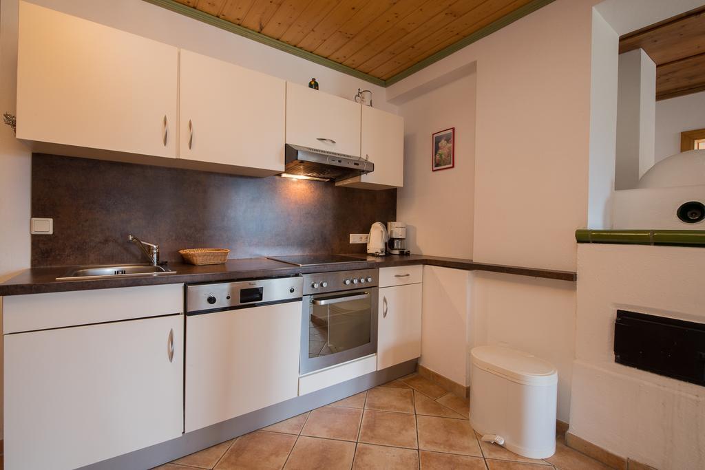 Charlotte Am Geigenbuehel -apartments Apartahotel