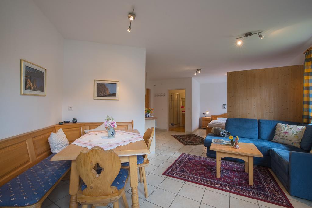 Apartahotel Charlotte Am Geigenbuehel -apartments