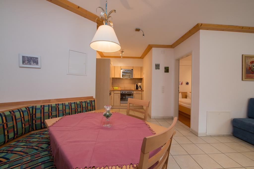 Hotel apartamentowy Charlotte Am Geigenbuehel -apartments Seefeld w Tirolu
